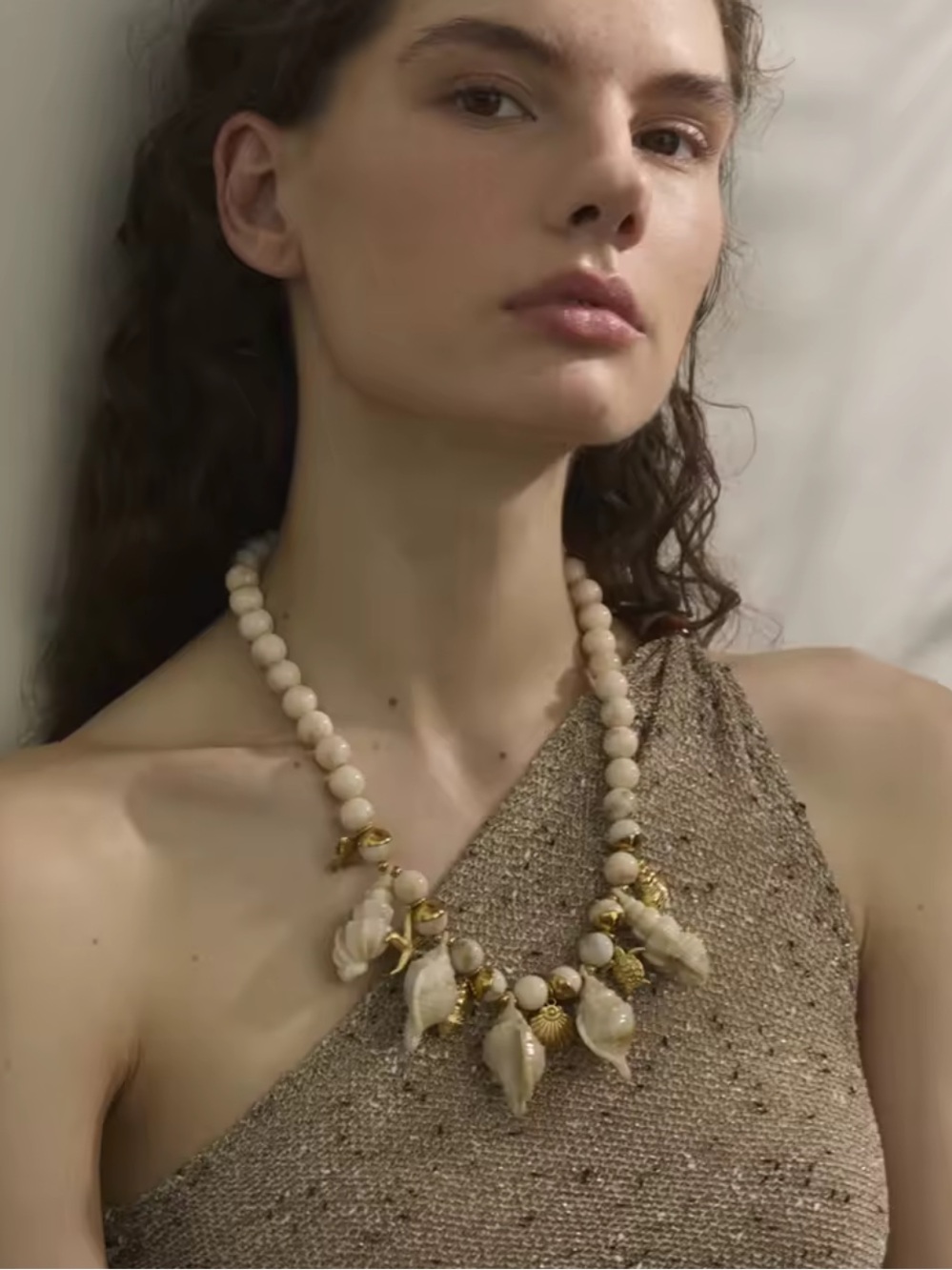 Couture Gold Cream Shell Charm Beaded Necklace - Picture 9 of 11
